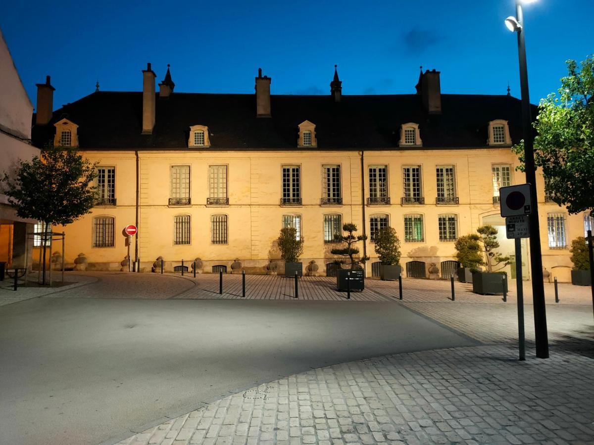 Petit Chez Soi Villa Montbard Exterior photo